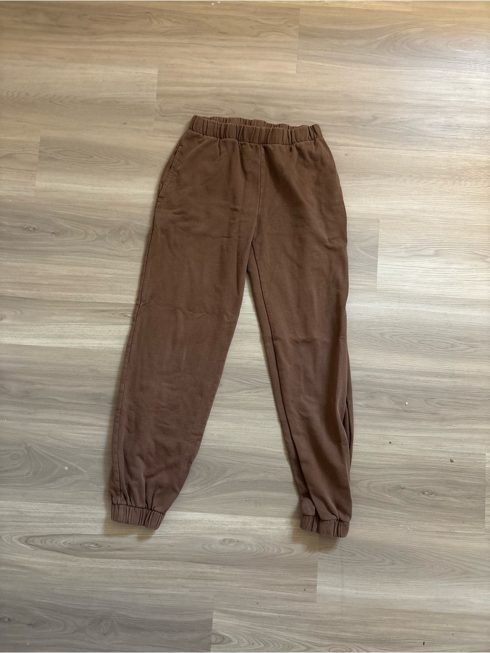 Brandy Melville Rosa Brown Sweatpants
